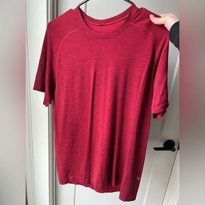 Lululemon Mens Metal vent tech short sleeve shirt size Medium red